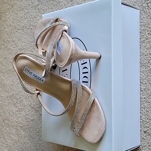 Steve Madden Sparkly Sandals Frankee 7.5